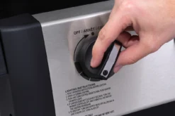 Broil King GEM 310 Gasgrill - Modell 2023 20 Broil King GEM 310 Gasgrill - Modell 2023 -Grillen im Freien 16941 Broil King Gem FEATURE 08