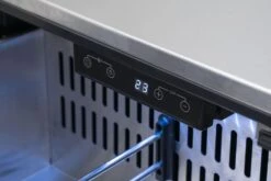 BULL Premium Outdoor Schubladen-Kühlschrank Mit LED Kontrollpanel, IPX4 Spritzwassergeschützt -Grillen im Freien 22280 BULL Schubladen Kuehlschrank LED P 6 1613487088