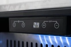 BULL Premium Outdoor Schubladen-Kühlschrank Mit LED Kontrollpanel, IPX4 Spritzwassergeschützt -Grillen im Freien 22280 Bull Kuehlschrank Outdoor Bedienung