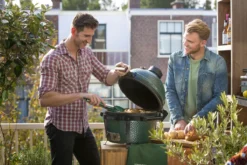 Big Green Egg MiniMax Keramikgrill Mit EGG Carrier 22 Big Green Egg MiniMax Keramikgrill Mit EGG Carrier -Grillen im Freien Big Green Egg MiniMax Balkongrill Tischgrill