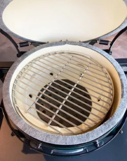 Big Green Egg MiniMax Keramikgrill Mit EGG Carrier Inkl. Zubehörpaket Mit Looftlighter -Grillen im Freien Big Green Egg Minimax Innenraum Keramiktechnologie NASA 1
