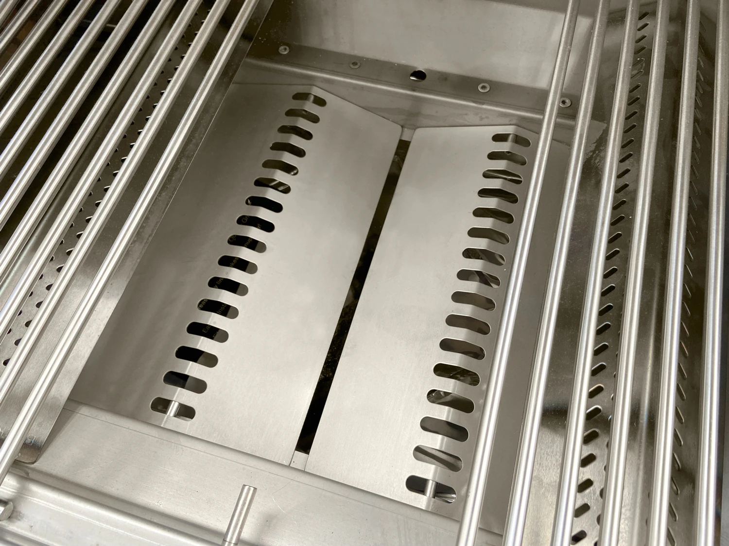 BULL Brahma Gasgrill - Einbaugrill Mit Backburner Und Rotisserie 4 BULL Brahma Gasgrill - Einbaugrill Mit Backburner Und Rotisserie – Bild 4