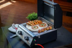 Grillfürst G201E 2-Brenner Gasgrill Portabel V2 - Campinggrill / Balkongrill 50mbar - Inkl. Untergestell 32 Grillfürst G201E 2-Brenner Gasgrill Portabel V2 - Campinggrill / Balkongrill 50mbar - Inkl. Untergestell -Grillen im Freien Grillfuerst Camping Gasgrill G201 Pizzastein