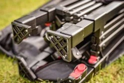 Grillfürst Pop-Up Pavillon / Grillpavillon / Gartenpavillon / Grillzelt 3x3m -Grillen im Freien Grillfuerst Pavillon Fuesse 1