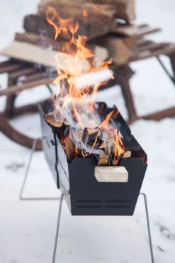 Knister Grill Original - Ausziehbarer Holzkohle Kompaktgrill 38 Knister Grill Original - Ausziehbarer Holzkohle Kompaktgrill -Grillen im Freien Knister Grill Holzfeuer