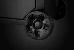 Napoleon Phantom Freestyle 425 Gasgrill, Mattschwarz - Mit Sizzle Zone Und Tür - Modell 2023 -Grillen im Freien Napoleon Phantom Freestyle F425DSIBPK PHM Detail Wheel