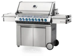 Napoleon Prestige Pro 665-3 Edelstahl Gasgrill Inkl. Drehspieß - Modell 2023 - SMART Deal Inkl. Grillfürst Grill Control Mit Companion Device Und Einstichthermometer 24 Napoleon Prestige Pro 665-3 Edelstahl Gasgrill Inkl. Drehspieß - Modell 2023 - SMART Deal Inkl. Grillfürst Grill Control Mit Companion Device Und Einstichthermometer -Grillen im Freien Napoleon Prestige Pro 665 Edelstahl Gasgrill side 1