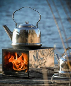 Petromax Teekessel Tk2 (3 Liter) 9 Petromax Teekessel Tk2 (3 Liter) -Grillen im Freien Petromax Edelstahl Teekessel 3000ml Lifestyle02