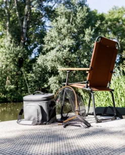 Petromax Kühltasche 22 Liter / Dunkelgrau 7 Petromax Kühltasche 22 Liter / Dunkelgrau -Grillen im Freien Petromax Kuehltasche 22Liter grau Lifestyle