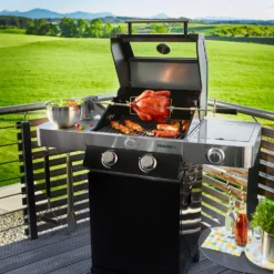 Rösle Gasgrill Videro G2 Schwarz - Modell 2022 Inkl. Abdeckhaube 18 Rösle Gasgrill Videro G2 Schwarz - Modell 2022 Inkl. Abdeckhaube -Grillen im Freien Roesle Videro G2 Gasgrill Station Mood01