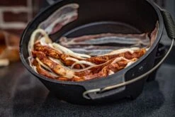 Grillfürst Dutch Oven BBQ Edition DO9 - Borussia Dortmund Edition -Grillen im Freien Schichtfleisch im Dortmund Dutch Oven