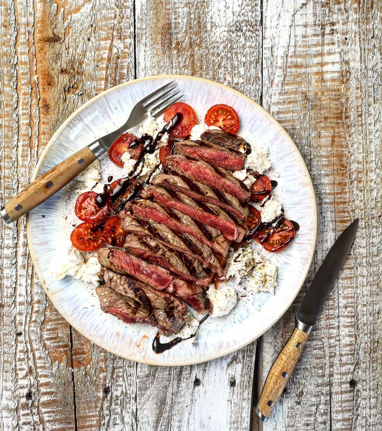 Steak Champ Gourmet Steakbesteck Set: 2 Steakmesser Und 2 Gabeln 6 Steak Champ Gourmet Steakbesteck Set: 2 Steakmesser Und 2 Gabeln – Bild 6