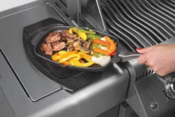 Napoleon Gusseiserne Pfanne Mit Holz Untersetzer - Auslaufartikel