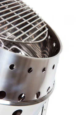 Petromax Atago Campinggrill Tischgrill -Grillen im Freien petromax atago grill 3