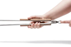 Petromax Grill- Und Kohlenzange (klein) 41 Cm 5 Petromax Grill- Und Kohlenzange (klein) 41 Cm -Grillen im Freien petromax grillzange kohlenzange verriegelung za1